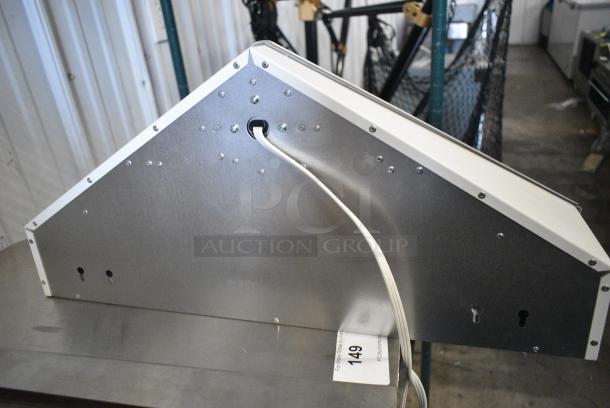 BRAND NEW SCRATCH AND DENT! Gilbert 2002GT Flying Venus Metal Bug Zapper. 115 Volts, 1 Phase. Tested and Working! - Image 2 of 5