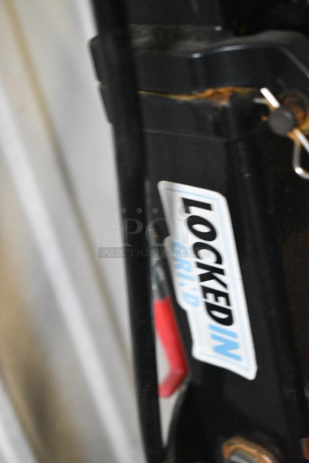 Grind G-35201064A Portable Shooting Machine for Basketball Return w/ Cover and Accessories. Tested and Working! - Image 6 of 9