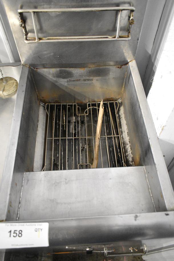 Frymaster SR14ESD Stainless Steel Commercial Floor Style Electric Powered Deep Fat Fryer w/ 2 Metal Fry Baskets. 240 Volts, 1 Phase. - Image 4 of 6