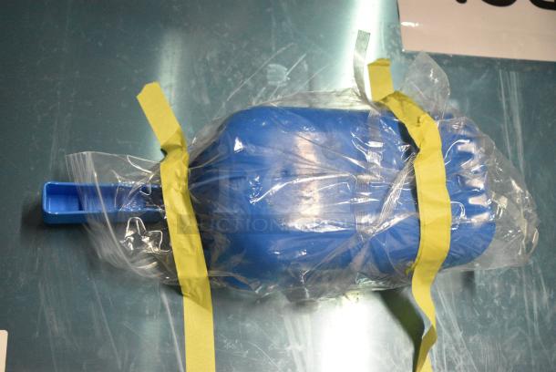 BRAND NEW SCRATCH AND DENT! 2024 Hoshizaki KMD-505MAJ Stainless Steel Commercial Modular Crescent Cube Ice Machine. 500 lb. 115 Volts, 1 Phase. - Image 4 of 6