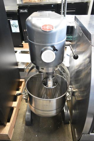 BRAND NEW SCRATCH AND DENT! Avantco 177MX40H Metal Commercial Floor Style Planetary Dough Mixer w/ Stainless Steel Mixing Bowl, Bowl Guard and Whisk Attachment. 240 Volts, 1 Phase.