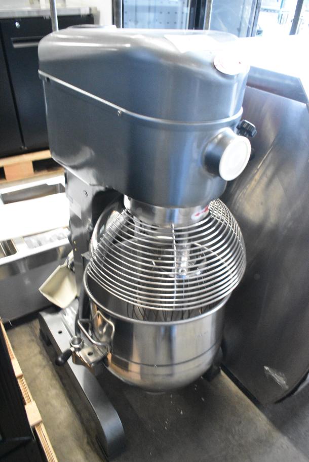 BRAND NEW SCRATCH AND DENT! Avantco 177MX40H Metal Commercial Floor Style Planetary Dough Mixer w/ Stainless Steel Mixing Bowl, Bowl Guard and Whisk Attachment. 240 Volts, 1 Phase. - Image 5 of 9