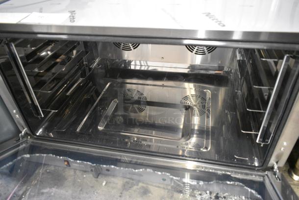 BRAND NEW SCRATCH AND DENT! 2024 KoolMore KM-CTCO-44 Stainless Steel Electric Powered Convection Oven. 240 Volts, 1 Phase. - Image 6 of 7