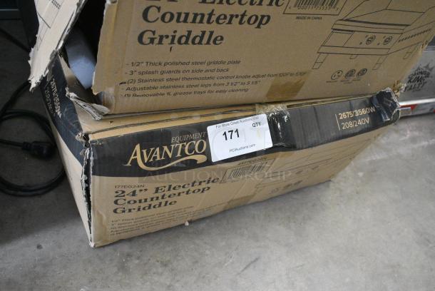 BRAND NEW SCRATCH AND DENT! Avantco 177EG24N Stainless Steel Commercial Countertop 24" Electric Countertop Griddle . 208/240 Volts, 1 Phase. - Image 2 of 3