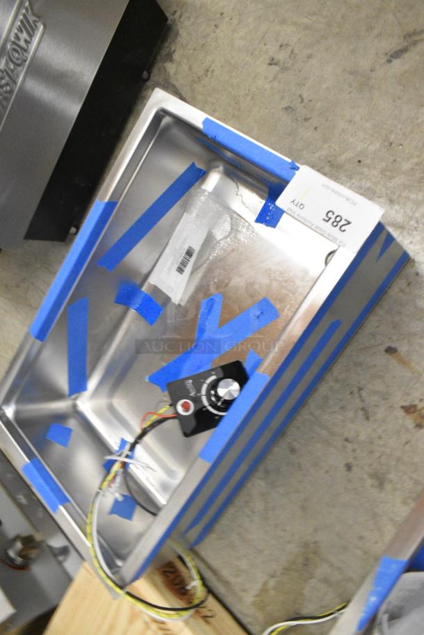 BRAND NEW SCRATCH AND DENT! 177BM12SH Avantco BM-12SH Bottom Mount Drop-In Full Size Hot Food Well with Square Inside Corners and Drain. 240 Volts, 1 Phase. - Image 2 of 5