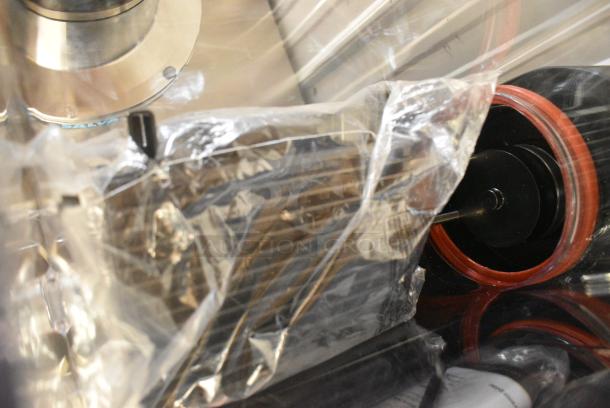 BRAND NEW SCRATCH AND DENT! Narvon 378RBD5G2 Double 5 Gallon Bowl Refrigerated Beverage Dispenser. 115 Volts, 1 Phase. Tested and Working! - Image 5 of 7