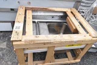BRAND NEW SCRATCH AND DENT! Eagle 414-18-1-18L Stainless Steel Single Bay Sink w/ Left Side Drain Board.