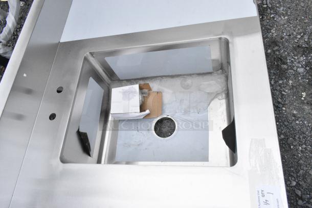 BRAND NEW SCRATCH AND DENT! Steelton 522TS3048L 30" x 48" 18 Gauge Stainless Steel Work Table with Sink - Sink on Left. No Legs. - Image 2 of 5