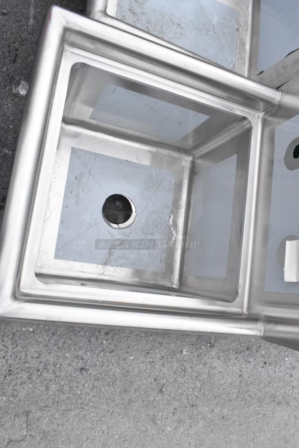 BRAND NEW SCRATCH AND DENT! Regency 600S11717 Stainless Steel Single Bay Sink - Image 4 of 6