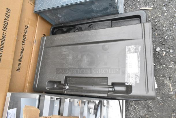 2 BRAND NEW SCRATCH AND DENT! Items; Ice Bin Lid and Black Poly Dolly. 2 Times Your Bid! - Image 3 of 6
