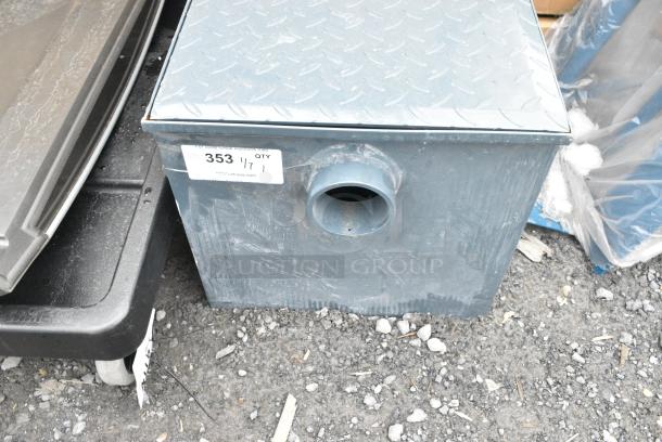 BRAND NEW SCRATCH AND DENT! Watts WD-20 Grease Interceptor 40 lb. Grease Trap - Image 2 of 4