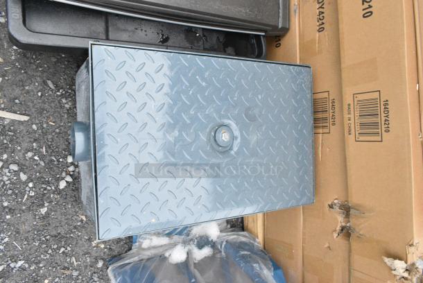 BRAND NEW SCRATCH AND DENT! Watts WD-20 Grease Interceptor 40 lb. Grease Trap - Image 3 of 4