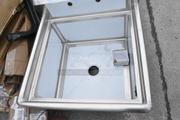BRAND NEW SCRATCH AND DENT! Steelton 522CS12424 29 1/2" 18-Gauge Stainless Steel One Compartment Commercial Sink without Drainboard - 24" x 24" x 12" Bowl. No Legs. - Image 2 of 4