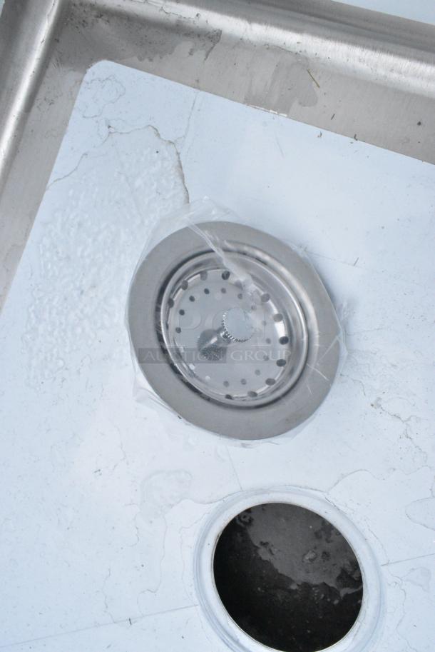 BRAND NEW SCRATCH AND DENT! Steelton 522CS12424 29 1/2" 18-Gauge Stainless Steel One Compartment Commercial Sink without Drainboard - 24" x 24" x 12" Bowl. No Legs. - Image 3 of 4