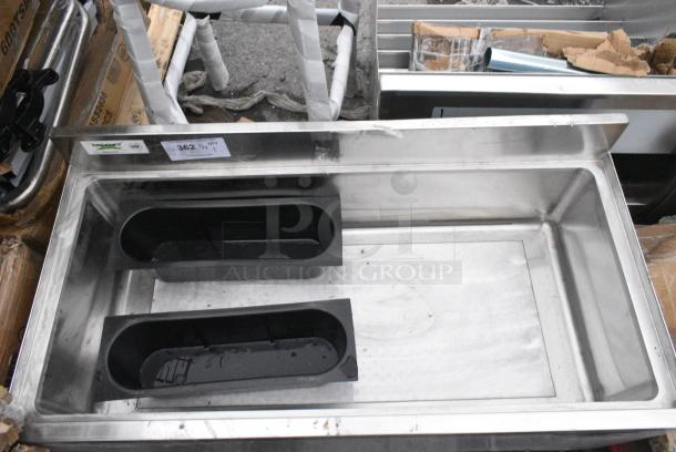 BRAND NEW SCRATCH AND DENT! Regency 600IB1836CP 18" x 36" Underbar Ice Bin with 7 Circuit Post-Mix Cold Plate and Bottle Holders - 79 lb. No Legs. - Image 2 of 3
