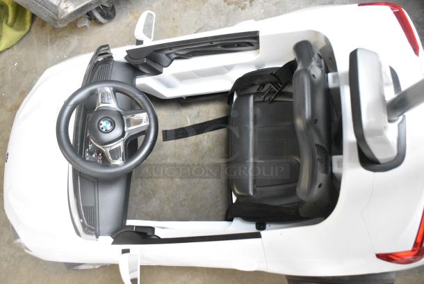 BMW Z4 Roadster 3673 Push Play Car for 1-6 Year Olds - Image 4 of 8