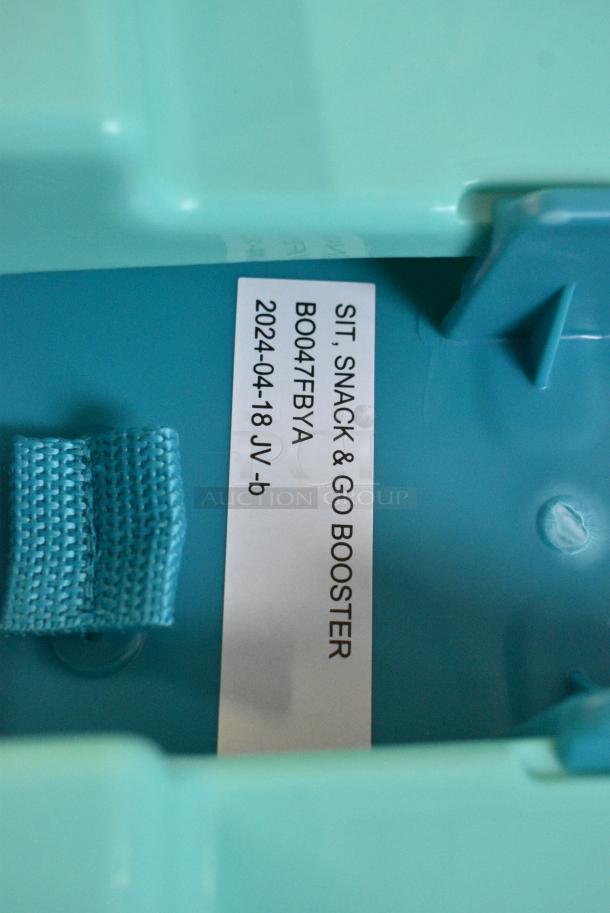 Snack & Go Booster Seat - Image 4 of 4