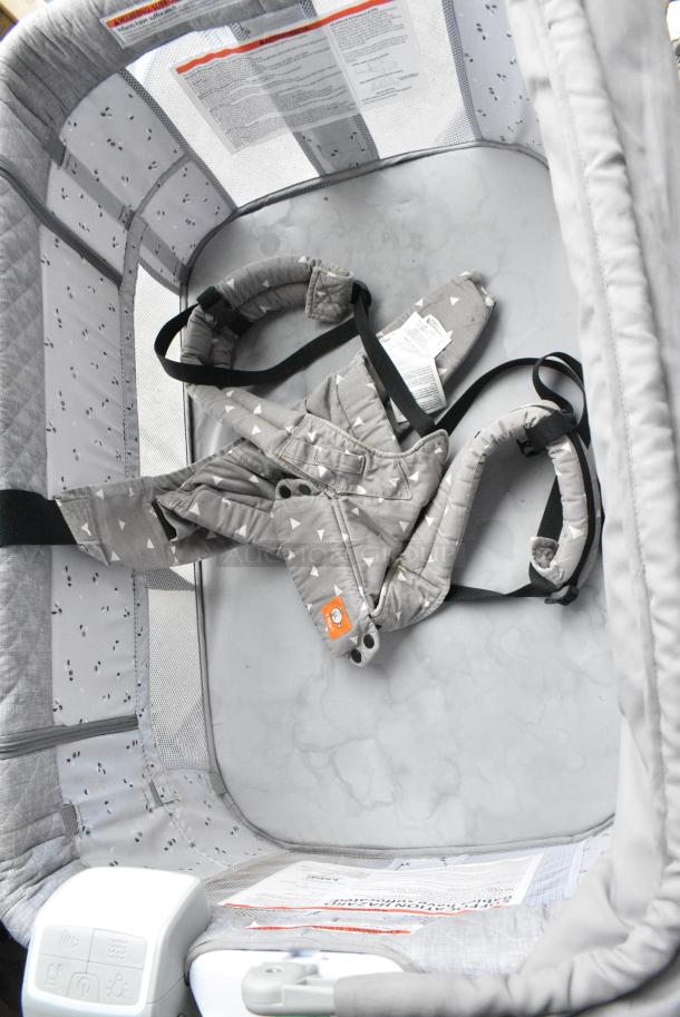 3 Various Items Including Kids 2 Bassinet on Casters. Carrier and Frame. 3 Times Your Bid! - Image 4 of 9