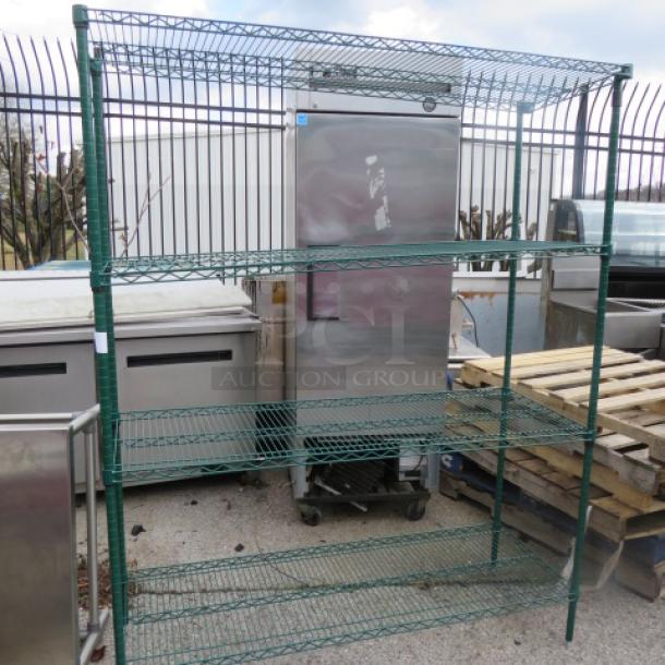 One Green Metro Shelf With 4 Shelves. 60X21X75 - Image 1 of 1