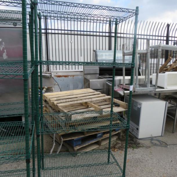 One Green Metro Shelf With 4 Shelves. 36X21X74 - Image 1 of 1