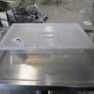 One Cambro Full Size 2.5 Inch Deep Food Storage Container With Lid.
