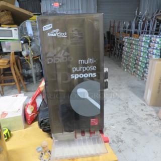 One Dixie Smart Stock Spoon Dispenser.
