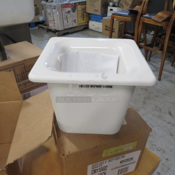 One NEW Carlisle 1/6 Size 6 Inch Deep Coldmaster Cold Pan. - Image 1 of 1