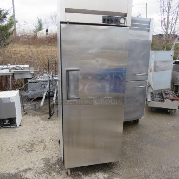 One True Pass Thru Heated Cabinet on Casters. 28X38X82 - Image 1 of 2