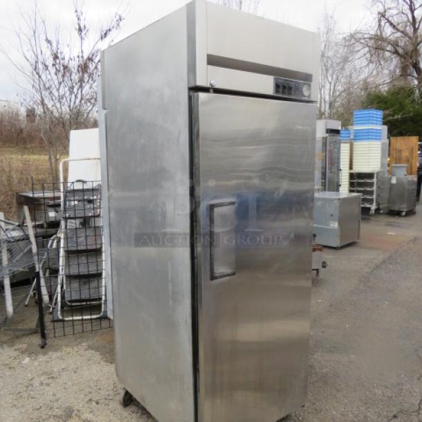 One True Pass Thru Heated Cabinet on Casters. 28X38X82 - Image 2 of 2