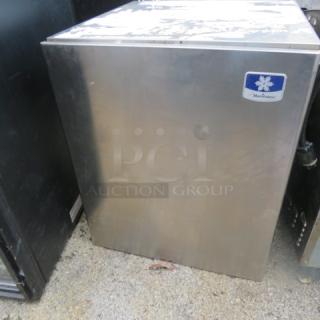 One Manitowic Ice Head. Model# RNS0308A. 115 Volt. 22X24X26