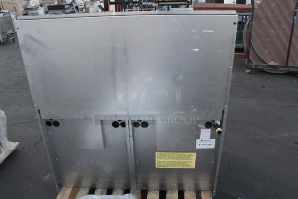 U.S. Range U48-4G24SS Natural Gas 4 Burner 48" Range with 24" Manual Griddle and Cabinet Base - 164,000 BTU. Rail holding the gas line is damaged. Missing some screws. Used Once. See photos. 47 1/4 x 34 1/2 x 57 - Image 4 of 9