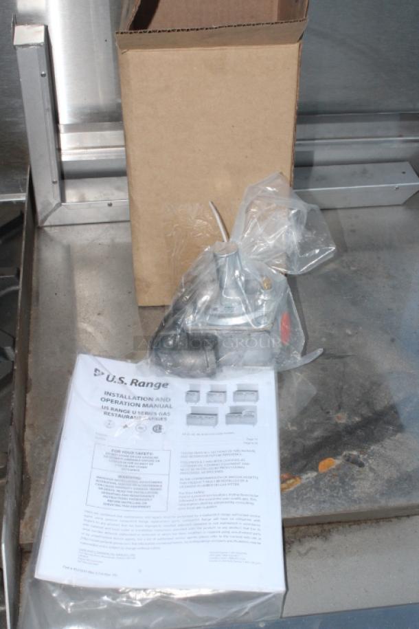 U.S. Range U48-4G24SS Natural Gas 4 Burner 48" Range with 24" Manual Griddle and Cabinet Base - 164,000 BTU. Rail holding the gas line is damaged. Missing some screws. Used Once. See photos. 47 1/4 x 34 1/2 x 57 - Image 8 of 9