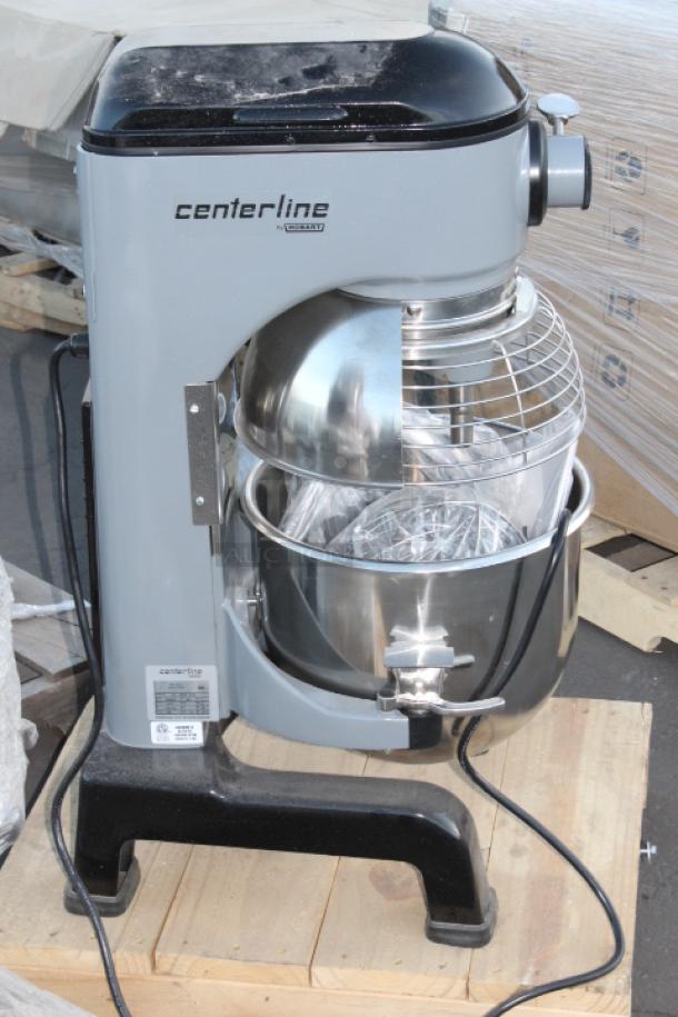 BRAND NEW SCRATCH AND DENT! Centerline by Hobart HMM20-1STD 20 Qt. Planetary Stand Mixer with Guard & Standard Accessories - 120V, 1/2 hp 21 3/4 x 21 5/8 x 33 5/16. SERIAL NO. EX - 0004 - 606.  Minor dent on top back of unit. see photos. - Image 2 of 7