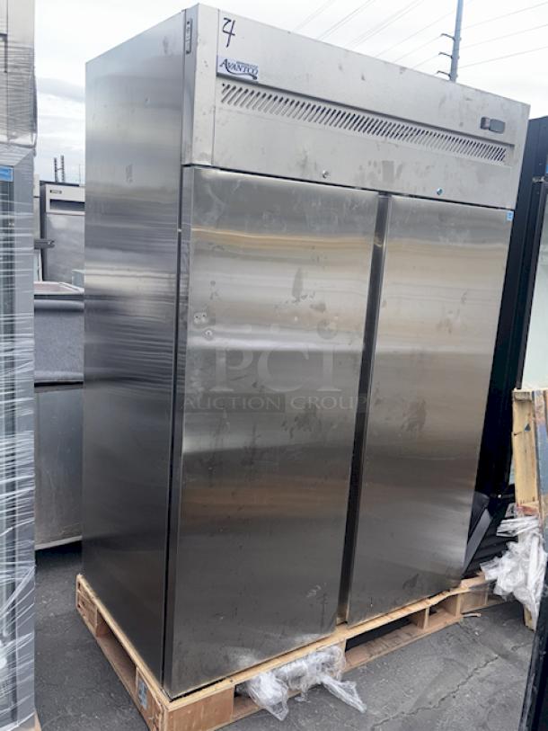 BRAND NEW SCRATCH & DENT! Avantco Z2-R-HC 54" Solid Door Stainless Steel Reach-In Refrigerator. 115v 54 x 32-3/16 x 81-11/16, Serial: 211565611 6868 2409. - Image 2 of 6