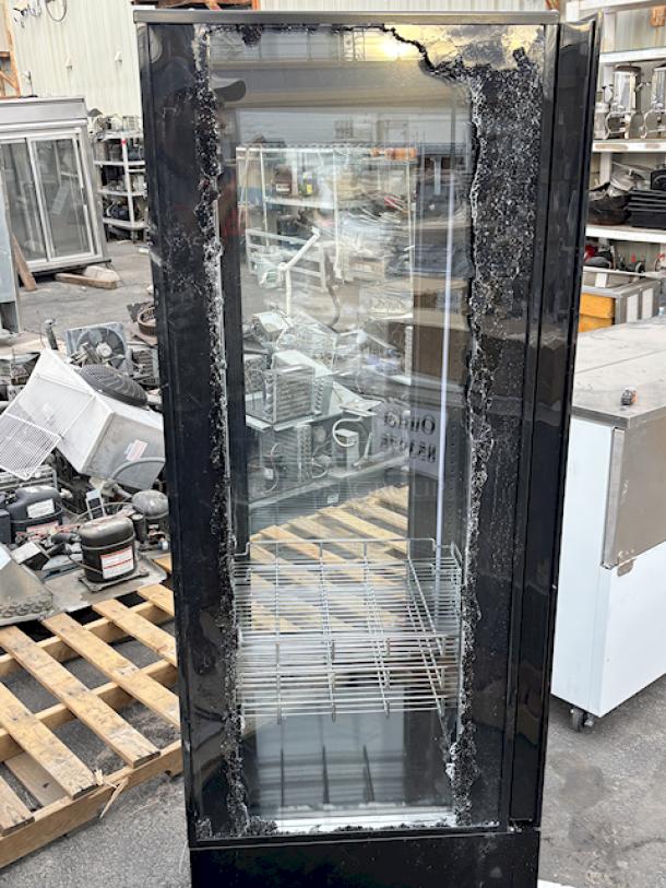 BRAND NEW SCRATCH & DENT! Avantco GD4C-15-HC Black 4-Sided Glass Refrigerated Display Case On Commercial Casters, 115v. S/N: 1494604240042 25-1/2 x 25-1/2 x 74-13/16 Outer glass pane on left side is broken. - Image 3 of 9