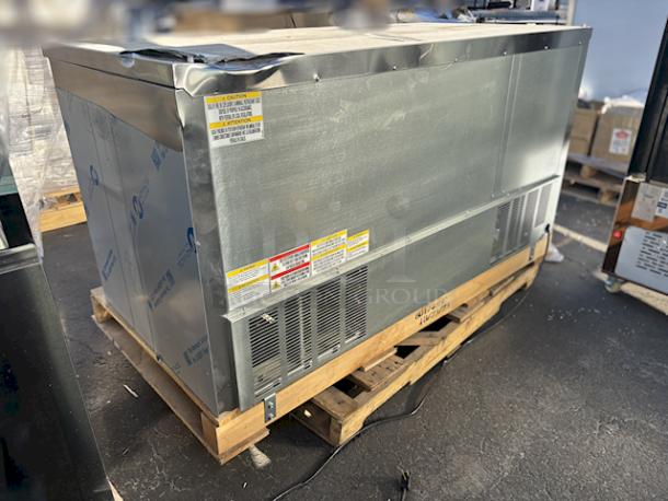 BRAND NEW SCRATCH AND DENT! Beverage-Air WTFD60AHC-4 60" Four Drawer Worktop Freezer W/ Removable 4" Backsplash and Commercial Casters. 115v/1Ph/60Hz. S/N: 15005778. Unit has Superficial Denting. See Photos - Image 10 of 10