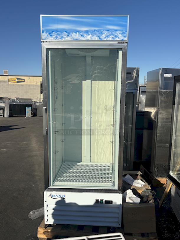 BRAND NEW SCRATCH AND DENT! Avantco GDC-24F-HC 31" White Customizable Swing Glass Door Merchandiser Freezer with LED Lighting 115V/60Hz/1Ph/7.6Amp/1hp/R290 refrigerant. S/N: 863373857. Unit is Scratched & Dented. See Photos. In Working Order. - Image 1 of 9