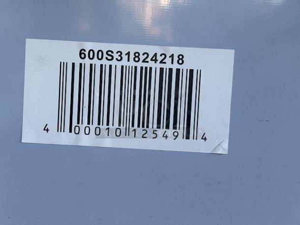 BRAND NEW SCRATCH AND DENT! Regency 60031824218 94" 16-Gauge Stainless Steel Three Compartment
Commercial Sink with 2 Drainboards - 18" x 24" x 14" Bowls With 9 3/4" Tall Backsplash . Sink Component Only. 2x Your Bid. - Image 6 of 7