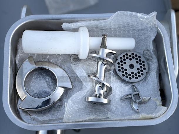 OUT OF ORIGINAL PACKAGING! Edlund Edvantage EDVG-12SS #12 Electric Meat Grinder With Stainless Steel Components - 120V; 1/2 hp, Includes ALL Parts & Pieces. S/N: 20BCJC1468. Mfg: 2023. Cord is damaged. - Image 3 of 10