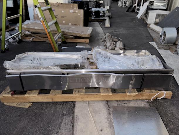 BRAND NEW SCRATCH & DENT! Cooking Performance Group GM-CPG-72-NL 72" Gas Countertop Griddle with Manual Controls - 180,000 BTU. S/N: 2311007664. 72 Inches	x 29 5/16 Inches x 16 3/4 Inches, 558 lb - Image 9 of 9