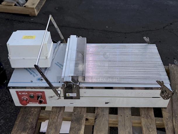 BRAND NEW SCRATCH & DENT! Pavoni LIRA/E Lira Semi-Automatic Dessert Slicer - 110V/220v. Includes Power Adapter. - Image 1 of 7