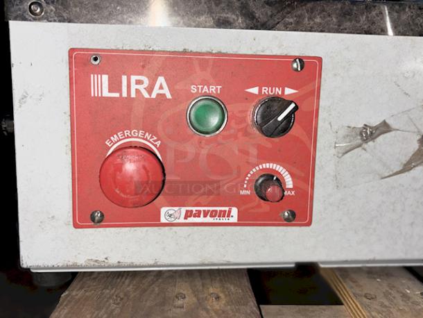 BRAND NEW SCRATCH & DENT! Pavoni LIRA/E Lira Semi-Automatic Dessert Slicer - 110V/220v. Includes Power Adapter. - Image 3 of 7