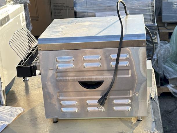 BRAND NEW! Waring CTS1000 Commercial Conveyor Toaster - 120V/15 Amps/1 Phase/60 Hz. Out of Original Packaging. See photos. - Image 2 of 5