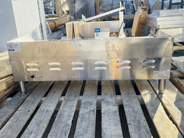 BRAND NEW SCRATCH & DENT! Avantco EG36N 36" Electric Countertop Griddle - 208/240V, 7488W-10080W, 3 phase, 60hz, 244Lb. S/N: EG36C24070005. Legs have a slight bend. Power cord needs to be replaced. - Image 5 of 8