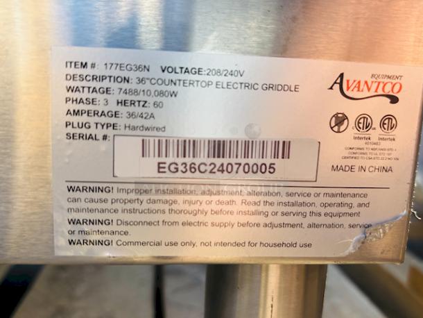 BRAND NEW SCRATCH & DENT! Avantco EG36N 36" Electric Countertop Griddle - 208/240V, 7488W-10080W, 3 phase, 60hz, 244Lb. S/N: EG36C24070005. Legs have a slight bend. Power cord needs to be replaced. - Image 6 of 8
