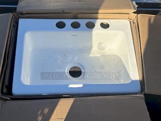 BRAND NEW! American Standard 77SB33220A.308 Delancey 30" Cast Iron, Nonporous Enamel Farm Sink 33" x 22" Cast Iron 4-Hole One Compartment Apron-Front Undermount Sink. 33-3/16"x23-3/16"x8-13/16". NO OBSERVABLE DAMAGE!