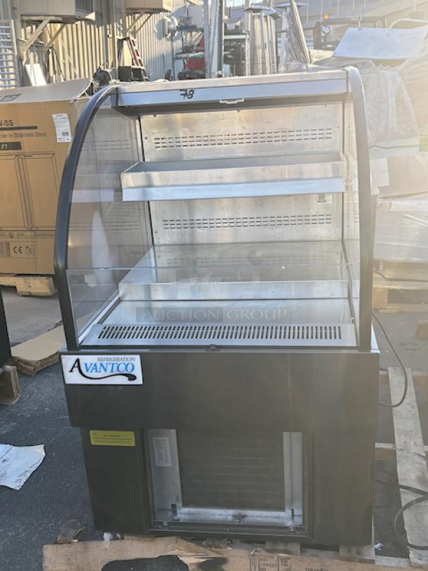 BRAND NEW SCRATCH & DENT! Avantco BHAC-28 28" Black Horizontal Air Curtain Merchandiser - 115V/7.8 Amps/1 Phase	/362 lb. S/N: 2821852213872038. TESTED! In Working Order. Glass on left side is damaged, missing vent. See Photos. - Image 8 of 8