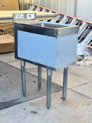 BRAND NEW OUT OF ORIGINAL PACKAGING! Regency 600UHS2112 1 Bowl Underbar Hand Sink - 21" x 12" x 33". 31.82 Lb. Includes drain and legs w/ adjustable bullet feet. Superficial denting, left back leg has a inward slight bend. (see photos).