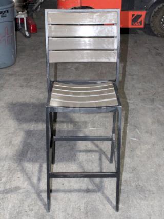 LIKE NEW! Mingja MJ-589H Upscale Aluminum Bar Height Chairs With Pvc Wicker and Silver Frame. 20-3/4 x 17-1/2 x 45-1/2 (Seat Height Is 31-1/2") 4x Your Bid. 


*These items are located at our main warehouse approximately 10mins away. The address is 3290 S. Highland Dr. Las Vegas NV 89109.*