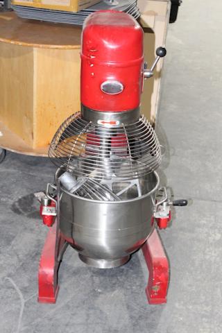 Avantco MX30 Commercial Planetary Floor Mixer. Includes Paddle and Wire Whip, 120v/1Ph. Tested. In Working Order. 


*These items are located at our main warehouse approximately 10mins away. The address is 3290 S. Highland Dr. Las Vegas NV 89109.*
